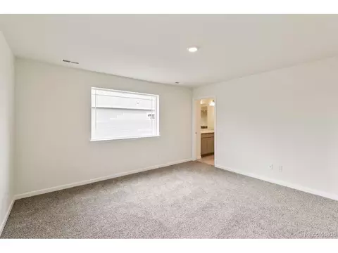 21925 E 9th Pl, Aurora, CO 80018 photo 14