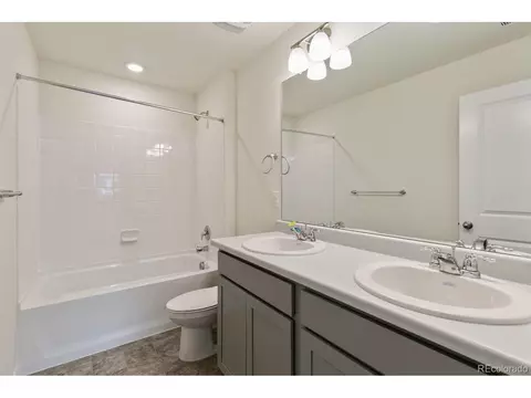 21925 E 9th Pl, Aurora, CO 80018 photo 20