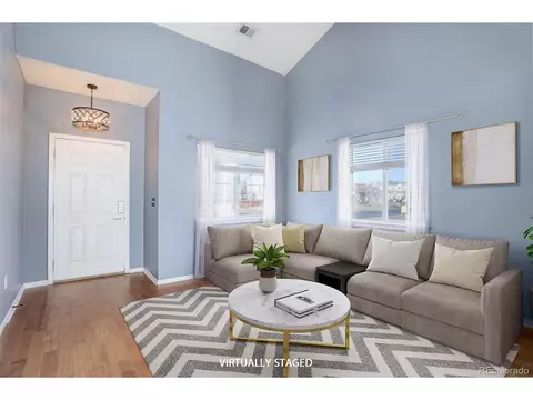 19556 E 58th Pl, Aurora, CO 80019 photo 4