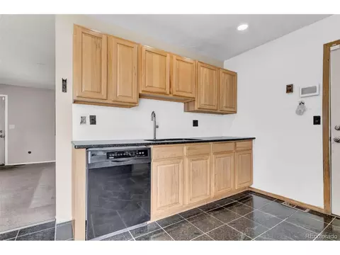 Kitchen - 16666 E Bails Pl, Aurora, CO 80017 photo 1 of 3