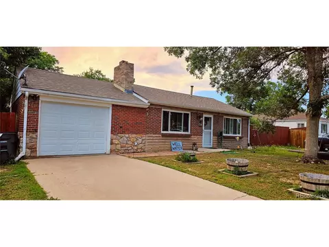 1741 N Argonne St, Aurora, CO 80011