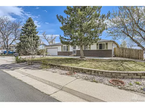 2934 S Granby St, Aurora, CO 80014