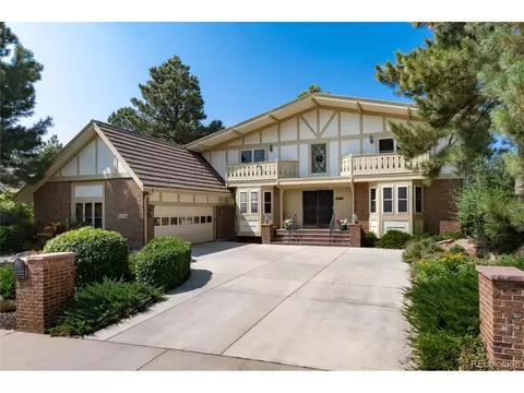 10887 E Crestline Cir, Englewood, CO 80111