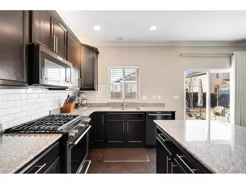 Kitchen - 9145 Harlequin Cir, Frederick, CO 80504 photo 4 of 5