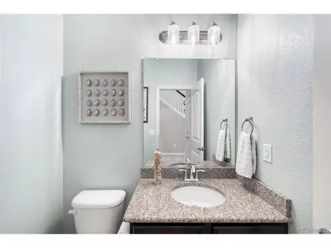 Bath - 9145 Harlequin Cir, Frederick, CO 80504 photo 2 of 8