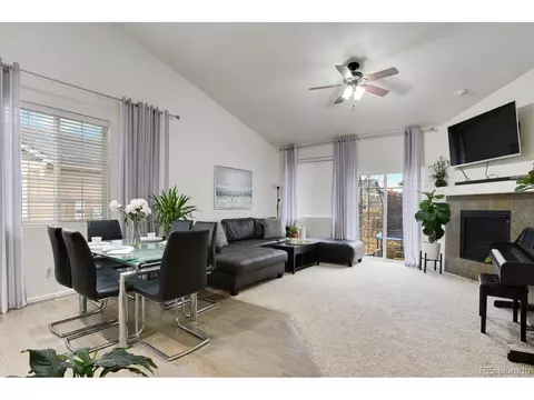 25910 E 3rd Ave, Aurora, CO 80018 photo 8