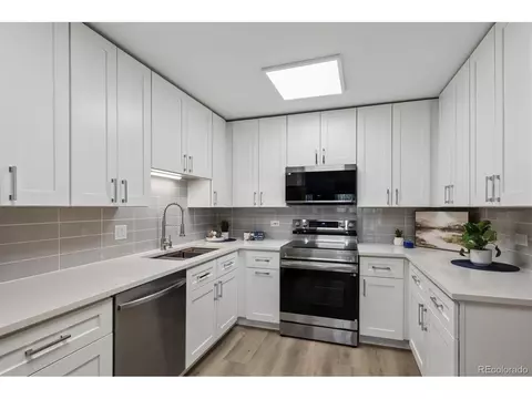 595 S Alton Way #6B, Denver, CO 80247