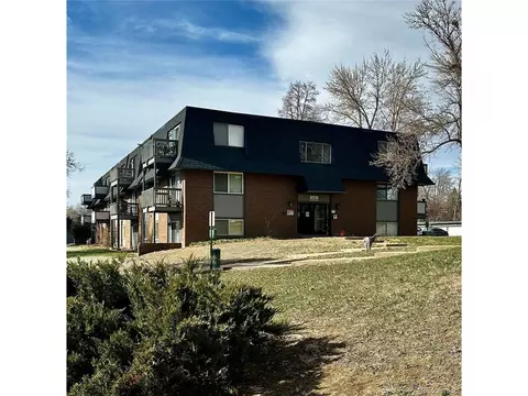 230 E Highline Cir #304, Centennial, CO 80122