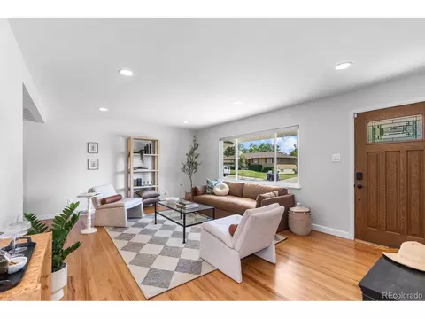 7865 E Jefferson Pl, Denver, CO 80237 photo 4