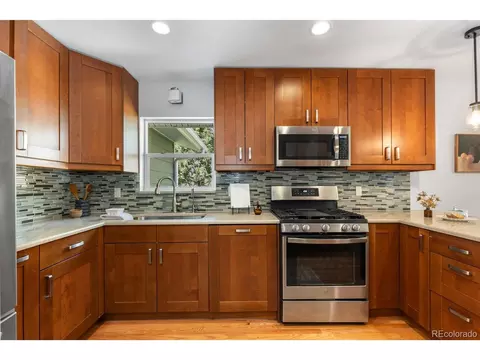 7865 E Jefferson Pl, Denver, CO 80237 photo 12