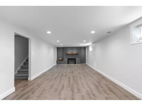 7865 E Jefferson Pl, Denver, CO 80237 photo 22