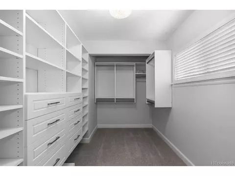 7865 E Jefferson Pl, Denver, CO 80237 photo 16