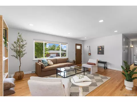 7865 E Jefferson Pl, Denver, CO 80237 photo 6