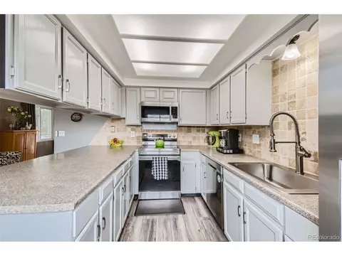 2540 E 100th Way, Thornton, CO 80229 photo 10