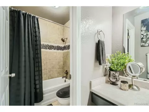 2540 E 100th Way, Thornton, CO 80229 photo 17