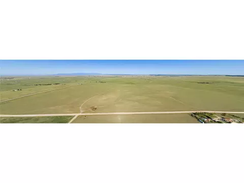 13530 Log Rd, Peyton, CO 80831 photo 5