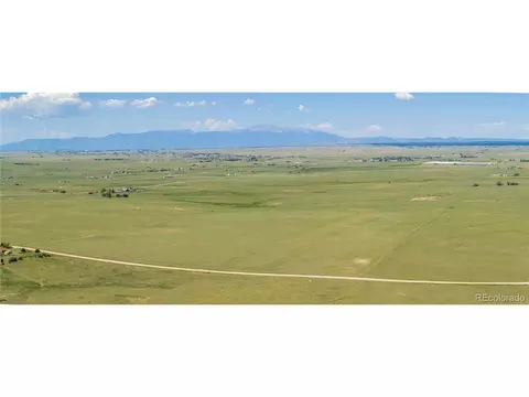 13530 Log Rd, Peyton, CO 80831 photo 2