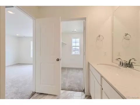 227 Adams St, Bennett, CO 80102 photo 17