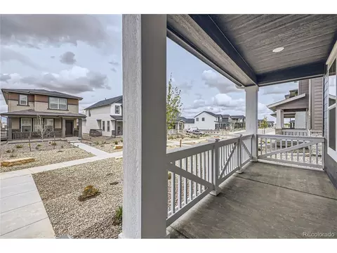 227 Adams St, Bennett, CO 80102 photo 4