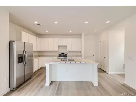 227 Adams St, Bennett, CO 80102 photo 13