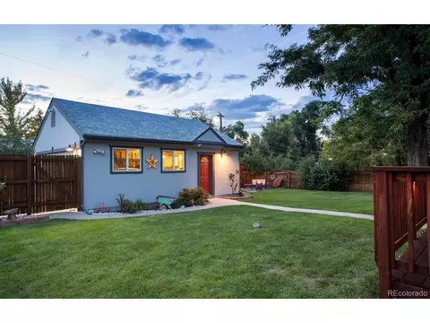 Exterior - 7095 S Cherry Dr, Littleton, CO 80122 photo 3 of 14