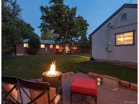 Exterior - 7095 S Cherry Dr, Littleton, CO 80122 photo 11 of 14