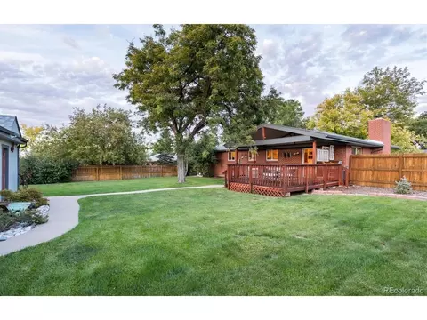 Exterior - 7095 S Cherry Dr, Littleton, CO 80122 photo 4 of 14
