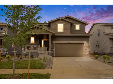 2560 Canfield Ln, Erie, CO 80516