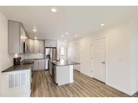 10231 E 62nd Pl, Denver, CO 80238 photo 22