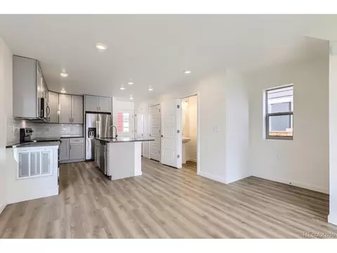 10231 E 62nd Pl, Denver, CO 80238 photo 18