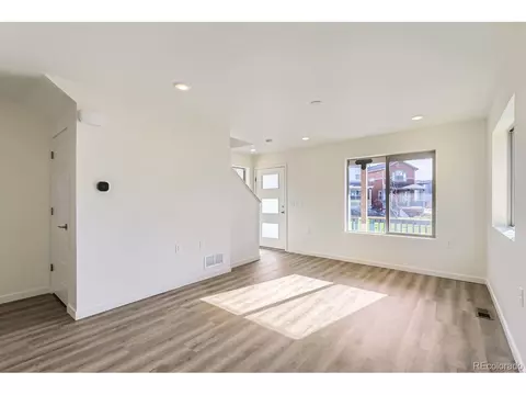 10231 E 62nd Pl, Denver, CO 80238 photo 17