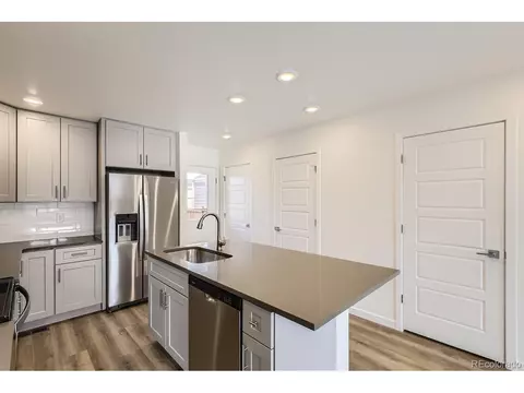 10231 E 62nd Pl, Denver, CO 80238 photo 23