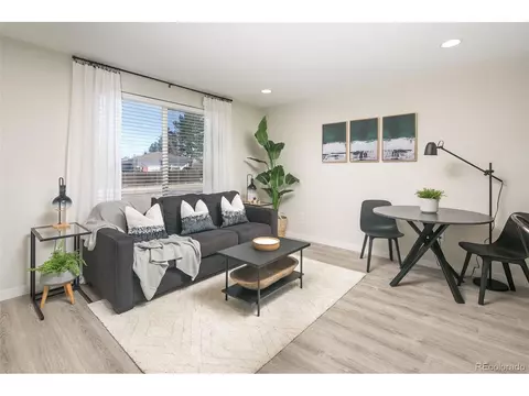 2849 S Memphis St, Aurora, CO 80013 photo 2