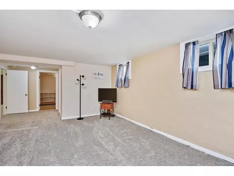 1462 Eudora St, Denver, CO 80220 photo 21