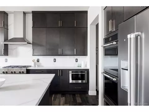 9388 E 59th Pl, Denver, CO 80238 photo 4