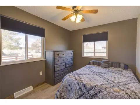 710 4th St, Bennett, CO 80102 photo 27