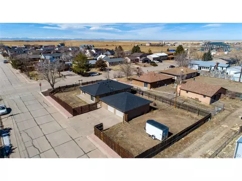 710 4th St, Bennett, CO 80102 photo 4
