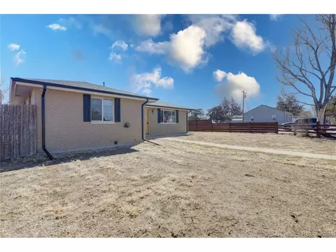 710 4th St, Bennett, CO 80102 photo 38