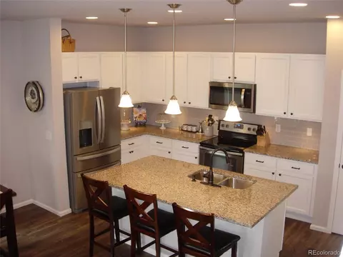 15569 E 47th Ave, Denver, CO 80239 photo 3