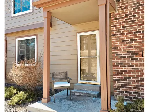 886 Summer Dr, Highlands Ranch, CO 80126