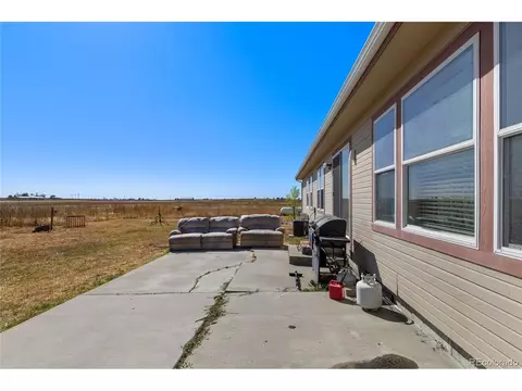 4200 Vindale Ln, Byers, CO 80103