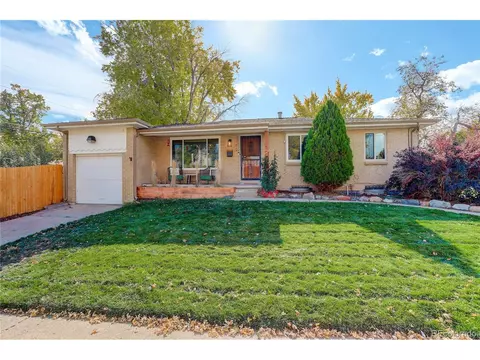 5786 W Arizona Ave, Lakewood, CO 80232