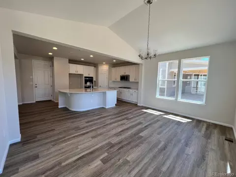 24554 E 37th Ave, Aurora, CO 80019 photo 8
