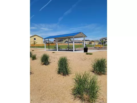 375 Spruce St, Bennett, CO 80102 photo 19