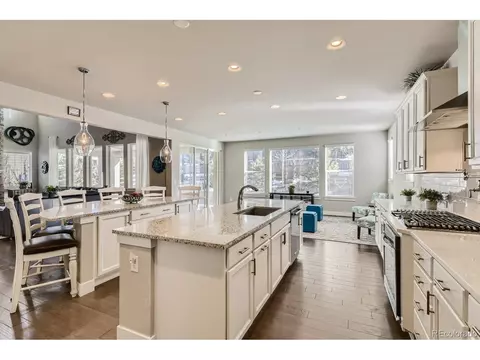 8100 S Kellerman Cir, Aurora, CO 80016 photo 9