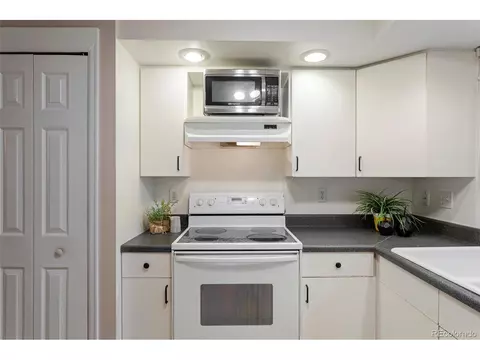 8097 Lee Ct, Arvada, CO 80005 photo 12