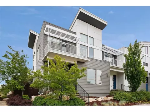 5548 Valentia Ct, Denver, CO 80238
