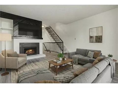 17681 E Loyola Dr #E, Aurora, CO 80013