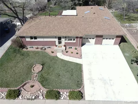 6499 Iris Way, Arvada, CO 80004 photo 2
