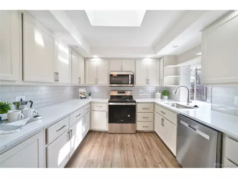 6499 Iris Way, Arvada, CO 80004 photo 10